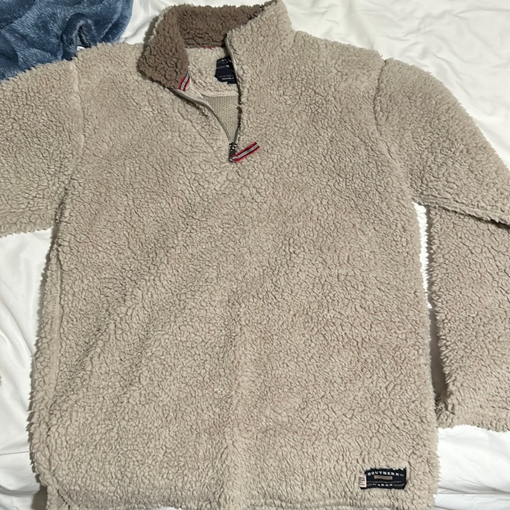 Womens pullover